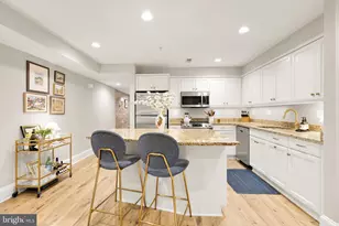 1354 Kenyon St NW, Washington, DC 20010 - Photo 10