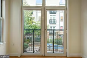 1391 Pennsylvania Ave. SE, Washington, DC 20003 - Photo 22