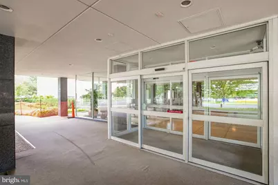 2475 Virginia Avenue NW #721, Washington, DC 20037 - Photo 2