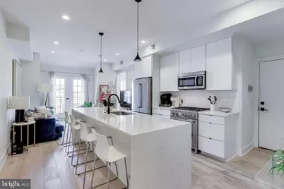 1011 18th Street NE #8, Washington, DC 20002 - Photo 2
