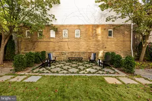 2116 Kalorama Rd NW, Washington, DC 20008 - Photo 24