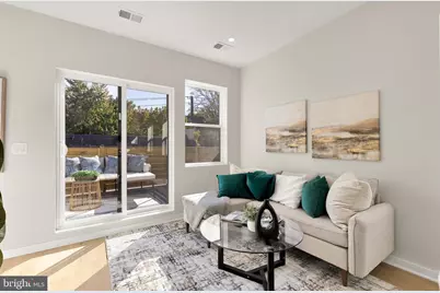 2606 41st Street NW #PH, Washington, DC 20007 - Photo 2