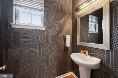 401 Woodcrest Drive SE #401-A, Washington, DC 20032 - Photo 10