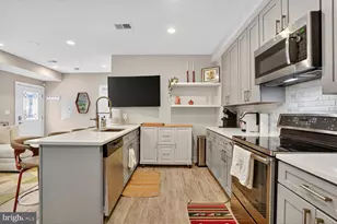 1014 10th St NE, Washington, DC 20002 - Photo 8