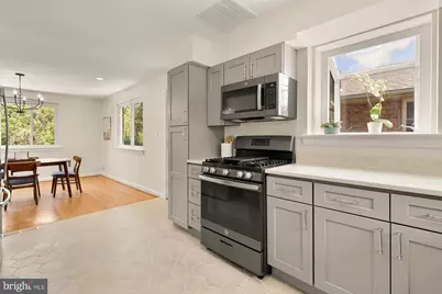 4560 Argyle Terrace NW, Washington, DC 20011 - Photo 8