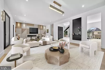 4509 Foxhall Crescent NW, Washington, DC 20007 - Photo 2