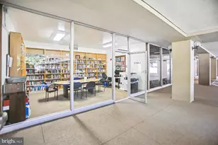 560 N St SW, Washington, DC 20024 - Photo 28