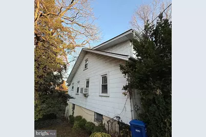 2137 30th Street NE, Washington, DC 20018 - Photo 4