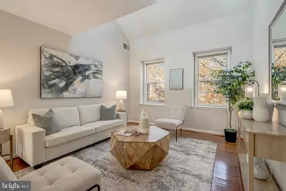 3610 39th Street NW #E545, Washington, DC 20016 - Photo 2