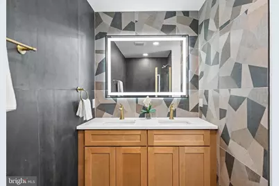 65 Bates Street NW, Washington, DC 20001 - Photo 12