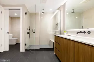 1332 8th St NW, Washington, DC 20001 - Photo 14