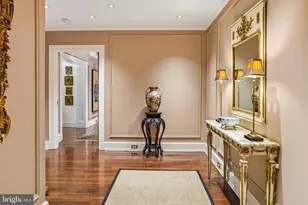 1026 16th St NW, Washington, DC 20036 - Photo 8