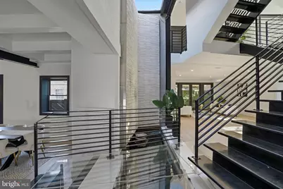 2220 Q Street NW, Washington, DC 20008 - Photo 4