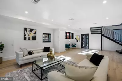 2220 Q Street NW, Washington, DC 20008 - Photo 8