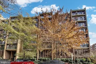 1001 26th St NW, Washington, DC 20037 - Photo 18