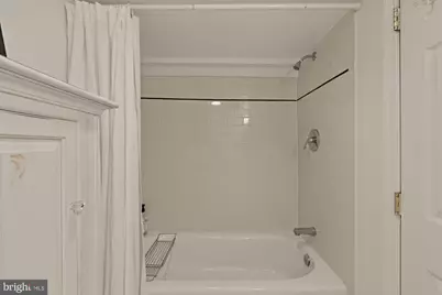 543 11th Street SE, Washington, DC 20003 - Photo 40