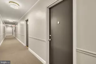 2130 N St NW, Washington, DC 20037 - Photo 8