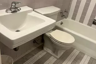 2475 NW Virginia Ave NW, Washington, DC 20037 - Photo 18