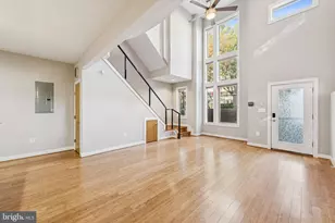 241 R St NE, Washington, DC 20002 - Photo 4