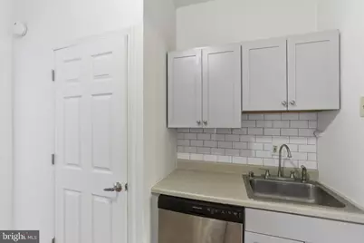 1226 F Street NE #3, Washington, DC 20002 - Photo 10