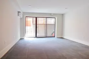 1311 Pennsylvania Ave. SE, Washington, DC 20003 - Photo 2