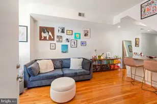 1458 Fairmont St NW, Washington, DC 20009 - Photo 4