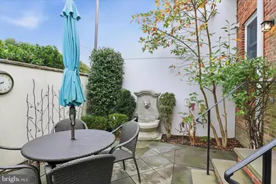 3011 Dumbarton Street NW, Washington, DC 20007 - Photo 42