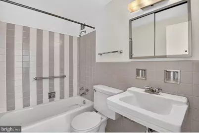 2475 Virginia Avenue NW #429, Washington, DC 20037 - Photo 10