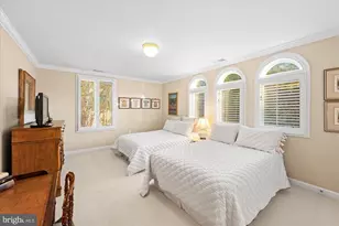 4616 Foxhall Cres NW, Washington, DC 20007 - Photo 14