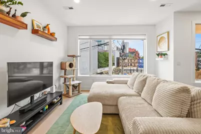 662 Glick Court NW #4, Washington, DC 20001 - Photo 2