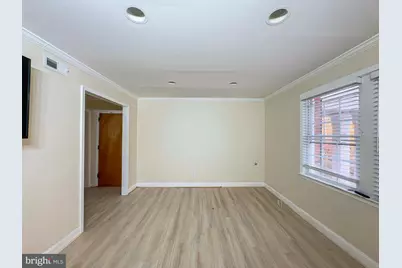 2102 Suitland Terrace SE #201, Washington, DC 20020 - Photo 4