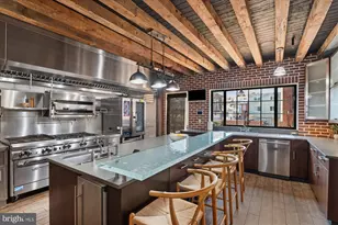 761 10th St SE, Washington, DC 20003 - Photo 16