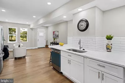 715 Longfellow Street NW, Washington, DC 20011 - Photo 16