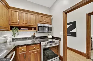 6 Logan Cir NW, Washington, DC 20005 - Photo 12