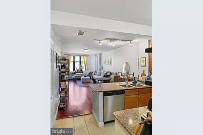 400 Massachusetts Avenue NW #816, Washington, DC 20001 - Photo 6