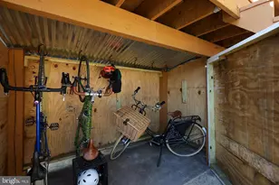 421 Longfellow St NW, Washington, DC 20011 - Photo 38