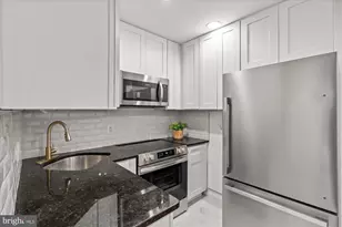 1241 18th St NE, Washington, DC 20002 - Photo 10