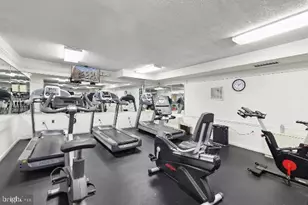 3001 Veazey Terrace NW, Washington, DC 20008 - Photo 14