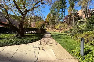 4201 Cathedral Ave NW, Washington, DC 20016 - Photo 16