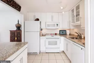 1140 23rd St NW, Washington, DC 20037 - Photo 4