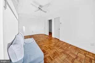 1 Scott Cir NW, Washington, DC 20036 - Photo 16