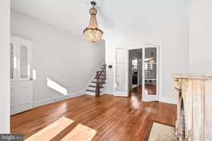 812 E St SE, Washington, DC 20003 - Photo 8