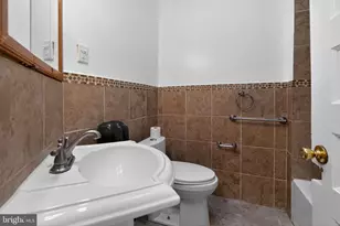 828 Allison St NW, Washington, DC 20011 - Photo 24