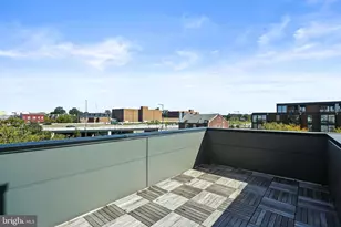 716 L St SE, Washington, DC 20003 - Photo 14