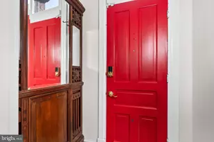 812 E St SE, Washington, DC 20003 - Photo 54