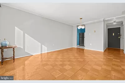 4555 Macarthur Boulevard NW #202, Washington, DC 20007 - Photo 6