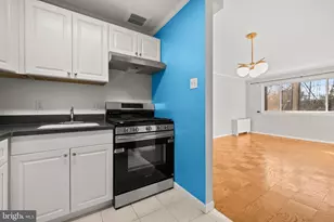 4555 MacArthur Blvd NW, Washington, DC 20007 - Photo 10