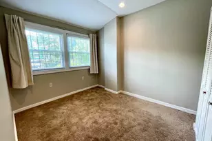 819 12th St NE, Washington, DC 20002 - Photo 8