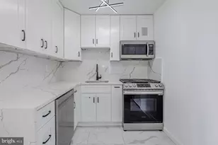 1250 4th Street SW, Washington, DC 20024 - Photo 2