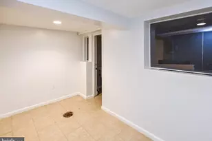 1430 W St SE, Washington, DC 20020 - Photo 28